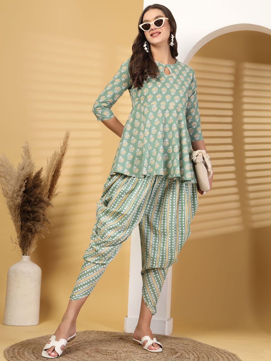 women floral printed keyhole neck pure cotton kurti with dhoti pants women floral printed keyhole neck pure cotton kurti with dhoti pants